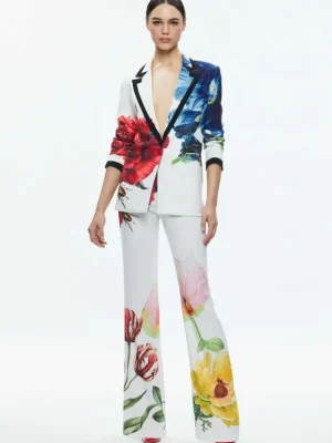 Denny Notch Collar Boyfriend Blazer | Alice and Olivia Flash Sale