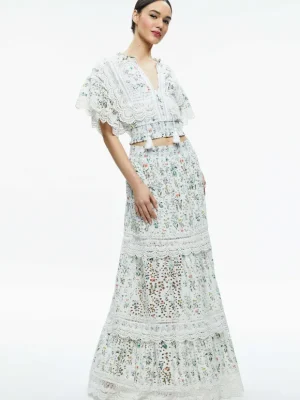 Tabitha Lace Button Front Cropped Blouse | Alice and Olivia Fashion