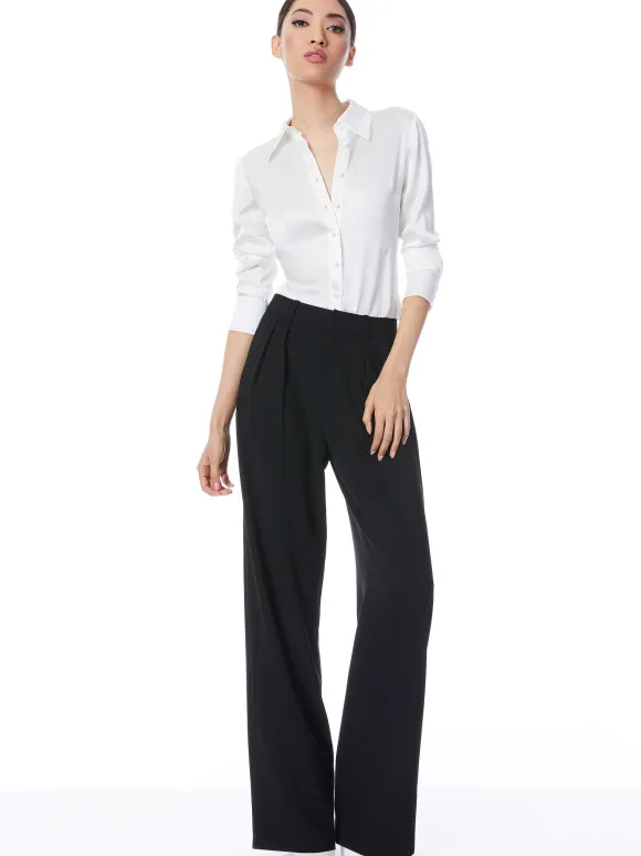 Willa Fitted Placket Top | Alice and Olivia Hot